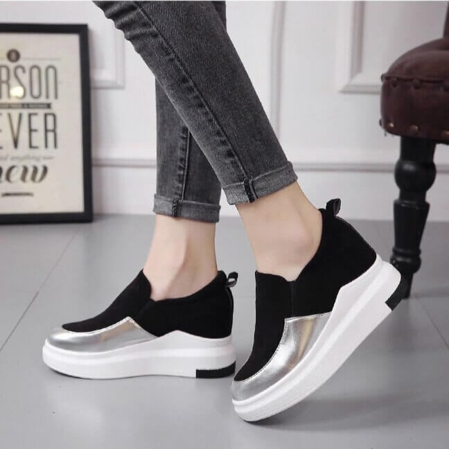 Women's Wedge Sneakers